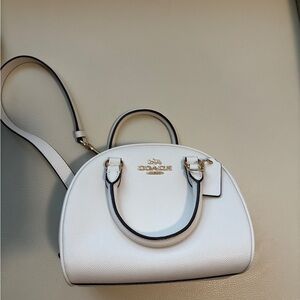 COACH Sydney Satchel in Gold/Chalk
